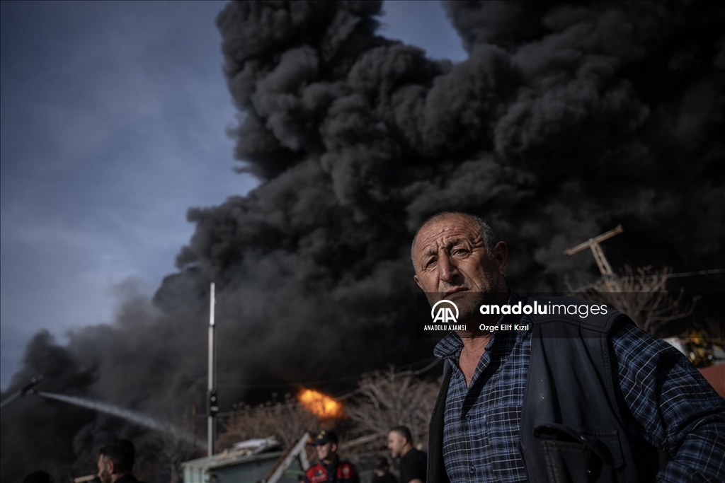 Ankara Hurdacılar Sanayi Sitesi'nde yangın çıktı