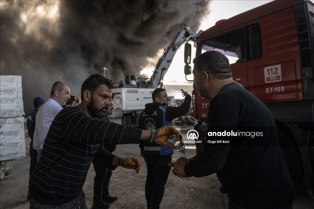 Ankara Hurdacılar Sanayi Sitesi'nde yangın çıktı