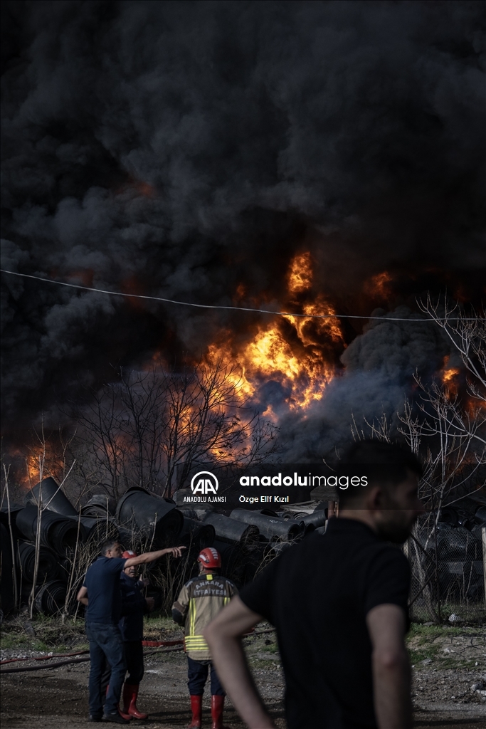 Ankara Hurdacılar Sanayi Sitesi'nde yangın çıktı