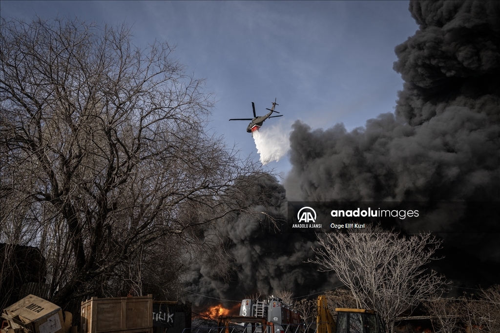 Ankara Hurdacılar Sanayi Sitesi'nde yangın çıktı