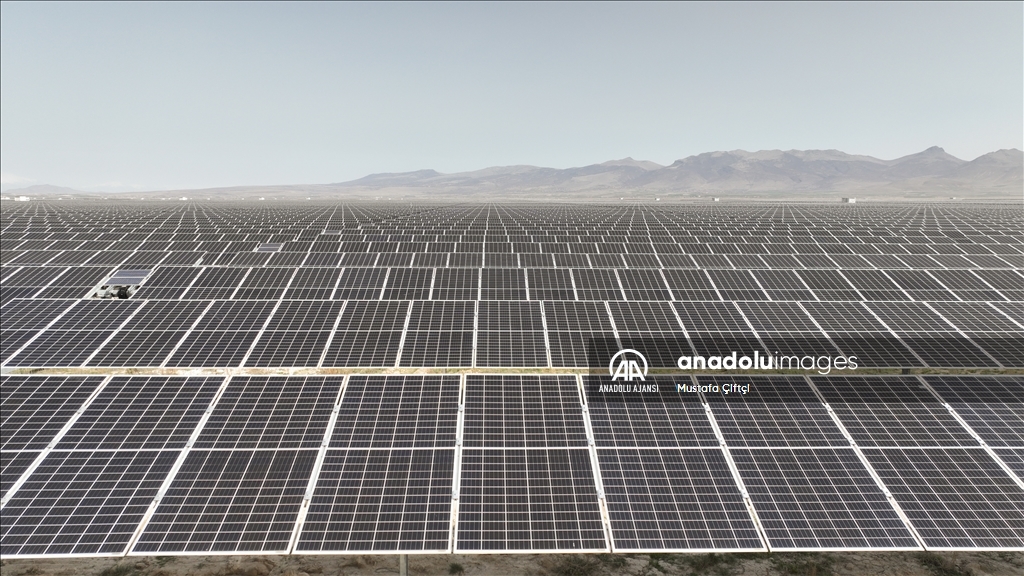 Kalyon Güneş Enerjisi Santrali SCADA Merkezi "Vaha" 3,5 milyon paneli yönetiyor