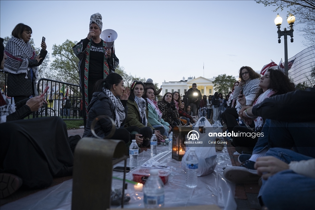 Beyaz Saray önünde, Gazze de ateşkes talebi ile gösteri düzenlendi  