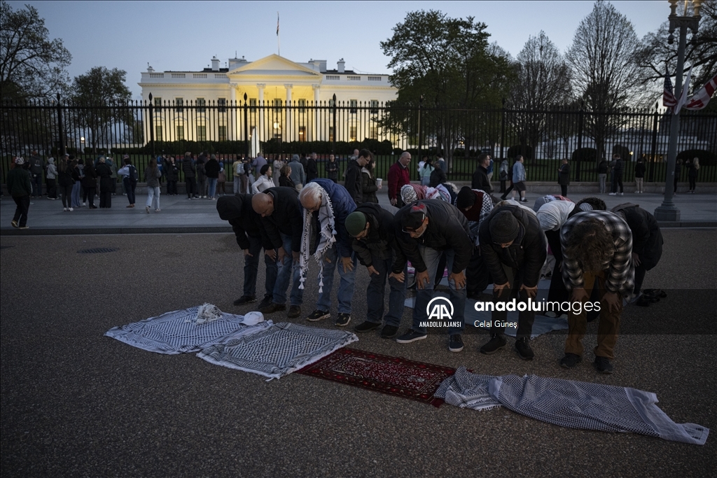 Beyaz Saray önünde, Gazze de ateşkes talebi ile gösteri düzenlendi  