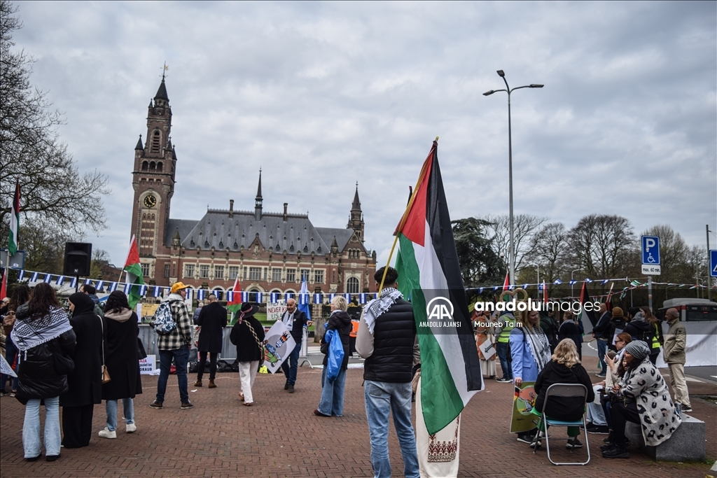 Hollanda'da Filistin yanlısı gösteri düzenlendi