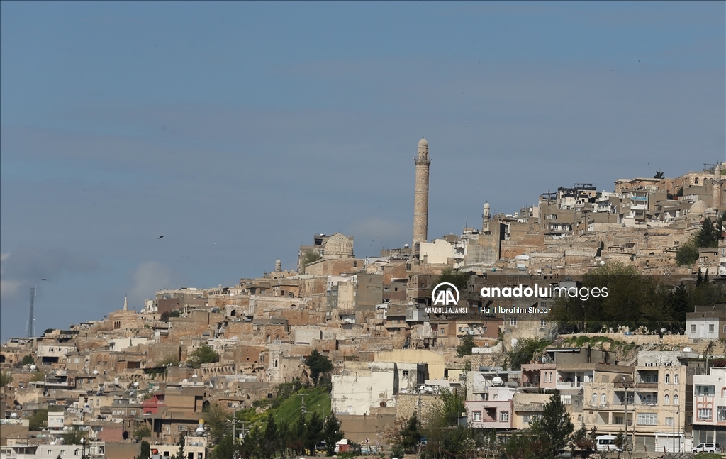 Medeniyetler şehri Mardin bayram tatilinde ziyaretçilerle doldu