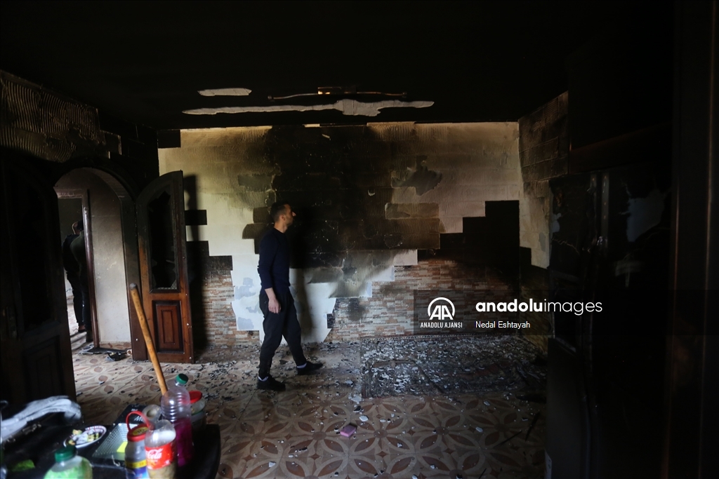 Yahudi yerleşimciler, işgal altındaki Batı Şeria'da Filistinlilere ait ev ve aracı ateşe verdi