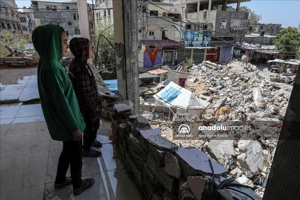Gazze'nin Refah kentine sığınan Filistinli Aliwa ailesinin yaşam mücadelesi
