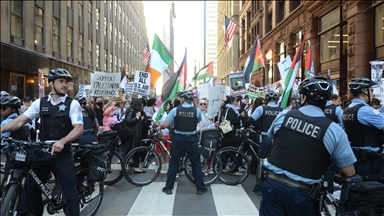 Şikago'da Filistin yanlısı göstericilere polis ekipleri müdahale etti