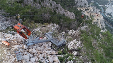 Antalya'daki teleferik kazasının ardından oluşan hasar havadan görüntülendi