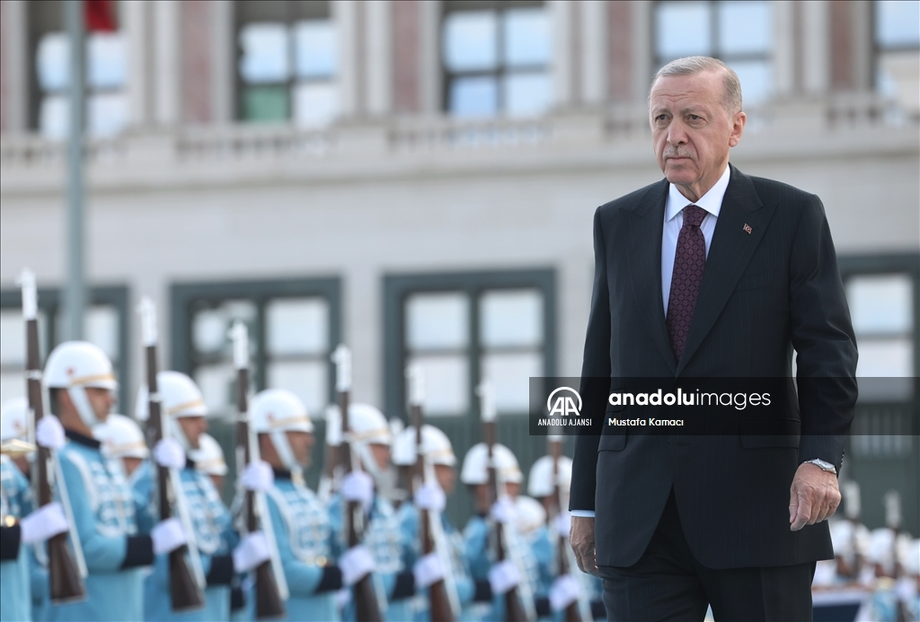 Cumhurbaşkanı Erdoğan, Tanzanya Cumhurbaşkanı Hassan'ı resmi törenle karşıladı 
