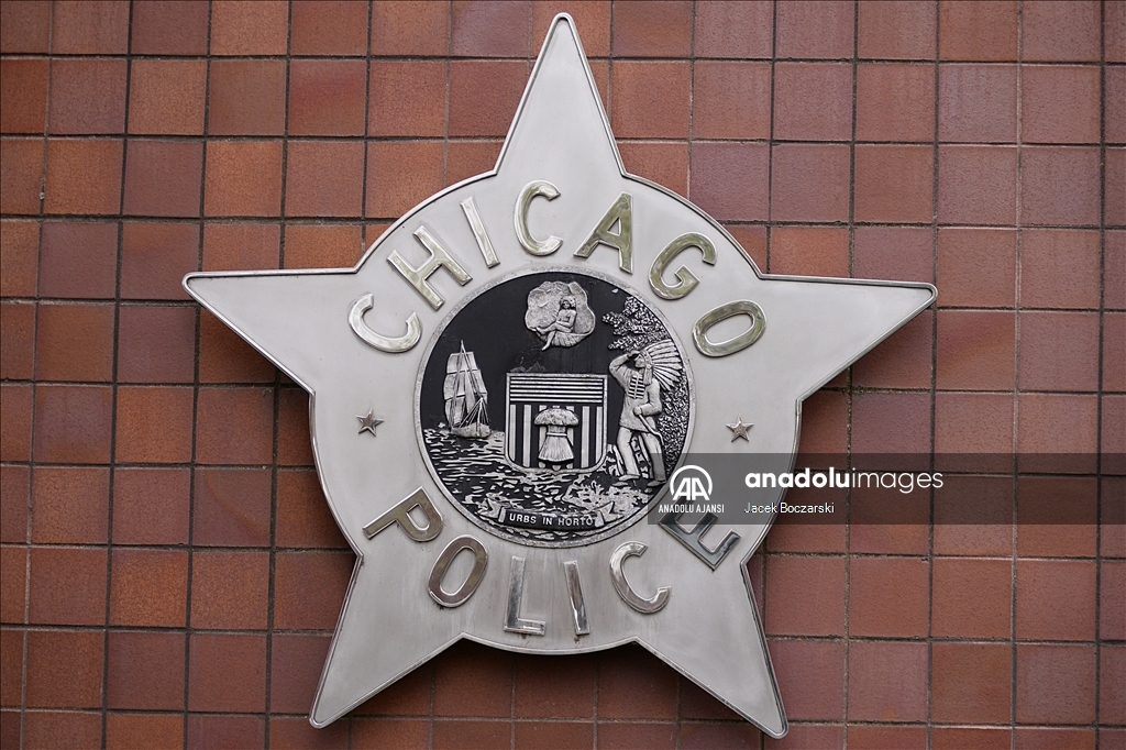 ABD'nin Chicago'da kentinde polis şiddetine karşı protesto gösterisi düzenlendi