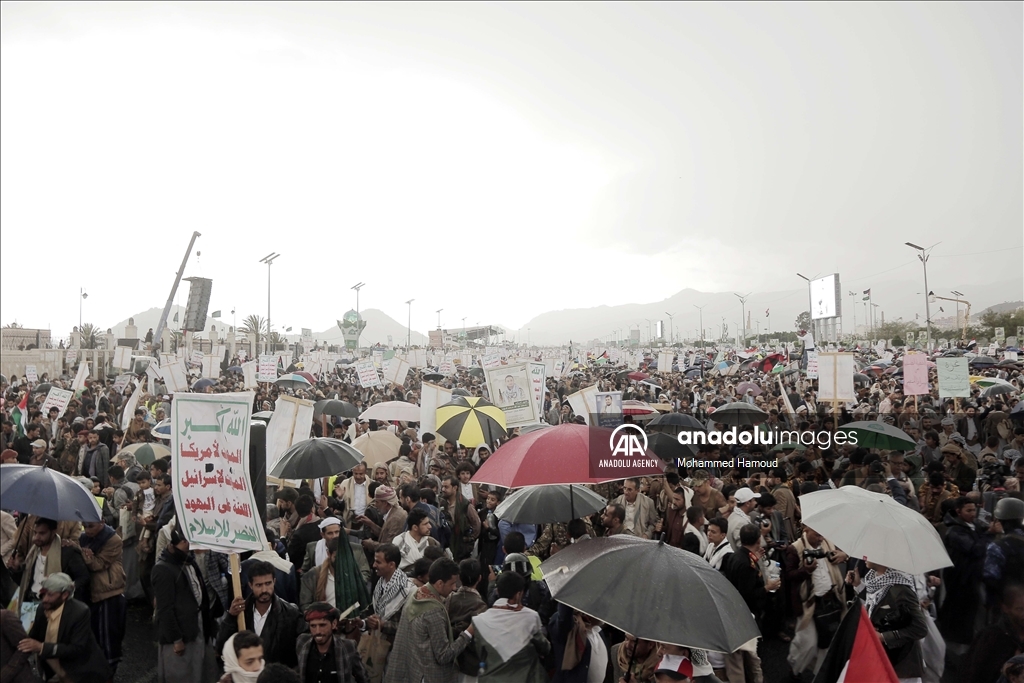 اليمن.. عشرات الآلاف يتظاهرون في صنعاء تضامنا مع غزة