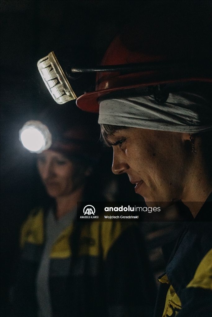 Ukrayna'nın en büyük endüstrilerinden biri olan kömür madenciliği, Rusya-Ukrayna savaşından olumsuz etkileniyor