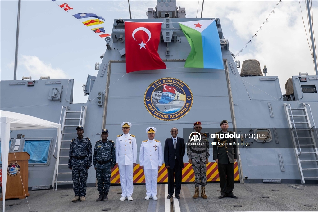 Турецкий корвет TCG Kınalıada прибыл в порт Джибути