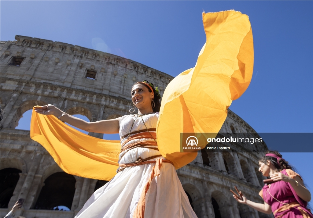 Roma'nın 2 bin 777'nci doğum günü kutlandı