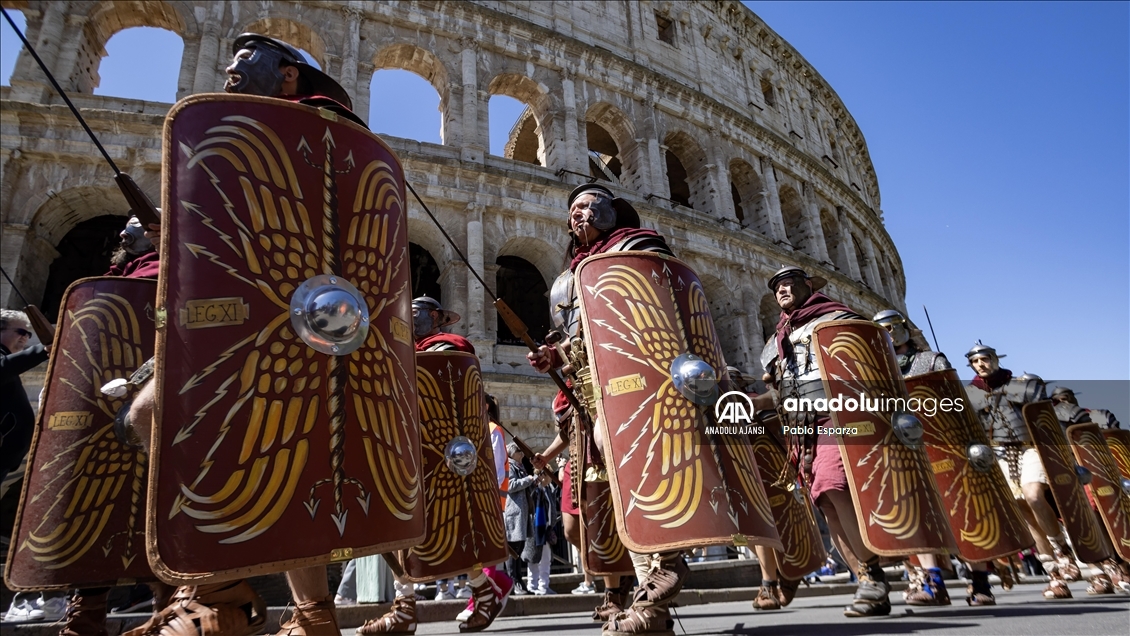 Roma'nın 2 bin 777'nci doğum günü kutlandı