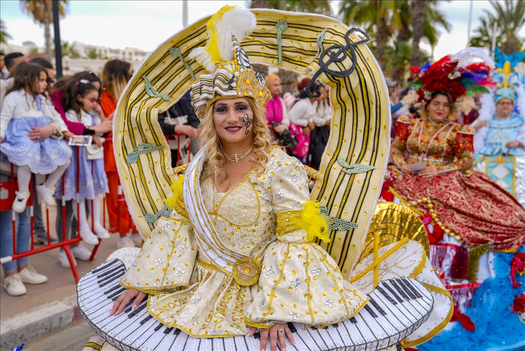 9-й международный карнавал в Ясмин Хаммамете
