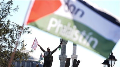 Fatih'te "Gazze'yi Unutma" yürüyüşü düzenlendi