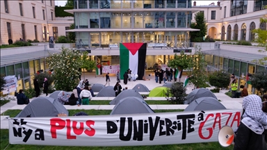 Paris'te Science Po öğrencilerinden Filistin'e destek gösterisi