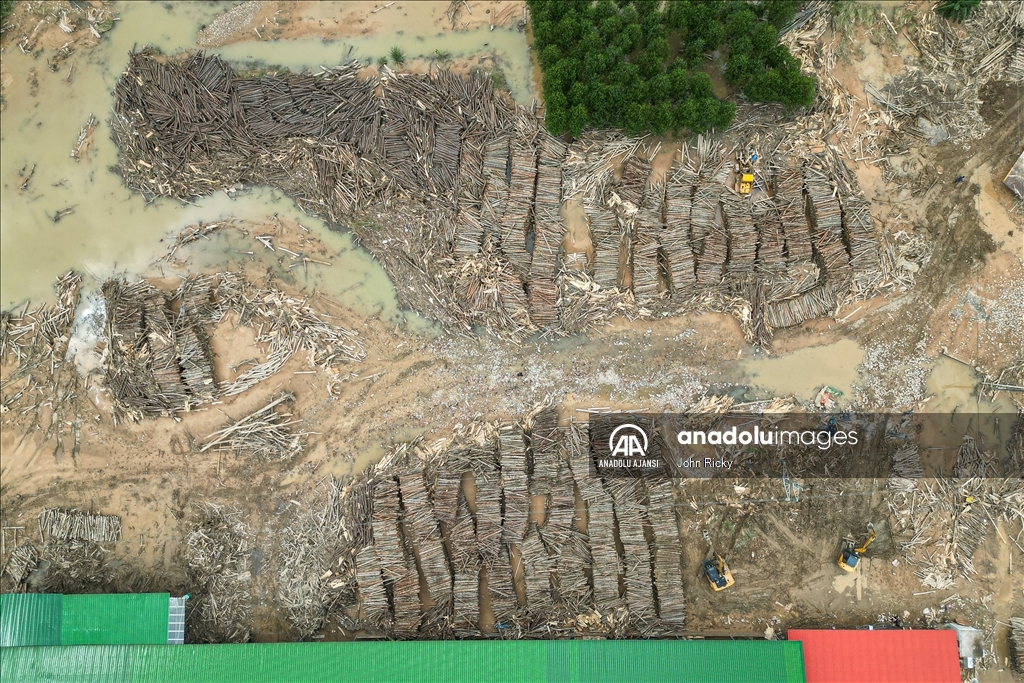 Çin'de yaşanan sele dönüşen şiddetli yağış Guangdong eyaletini vurdu