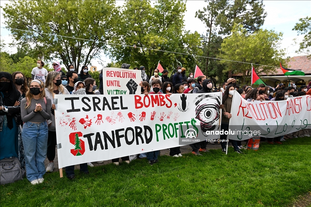 Stanford Üniversitesi öğrencilerinin Filistin'e destek gösterisi devam ediyor