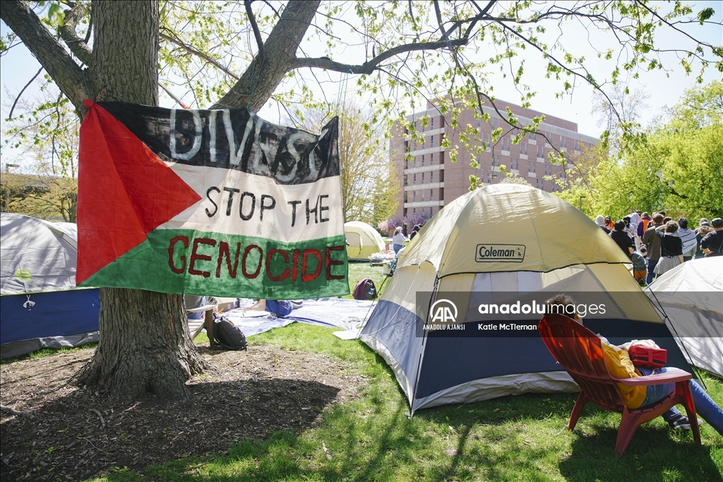 Michigan Eyalet Üniversitesi öğrencileri Filistin'e destek gösterisi düzenledi​​​​​​​