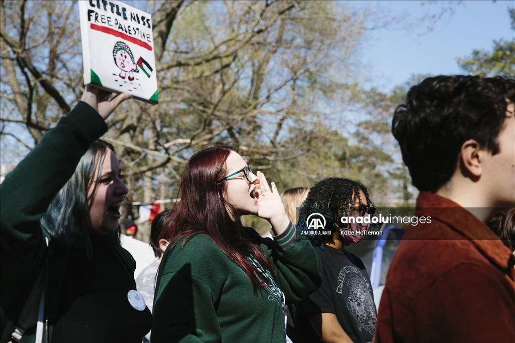 Michigan Eyalet Üniversitesi öğrencileri Filistin'e destek gösterisi düzenledi​​​​​​​