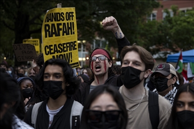 В Университете Джоджа Вашингтона продолжаются пропалестинские демонстрации