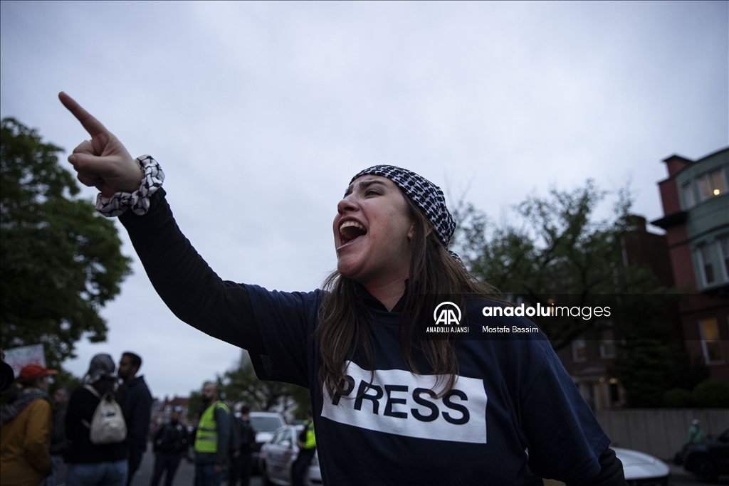 Filistin destekçileri, Beyaz Saray Muhabirleri Derneği Yemeği'ni protesto etti