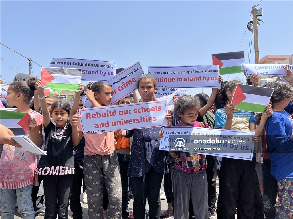 Refah'ta Filistin için eylem yapan ABD ve Avrupalı öğrencilere destek gösterisi düzenlendi