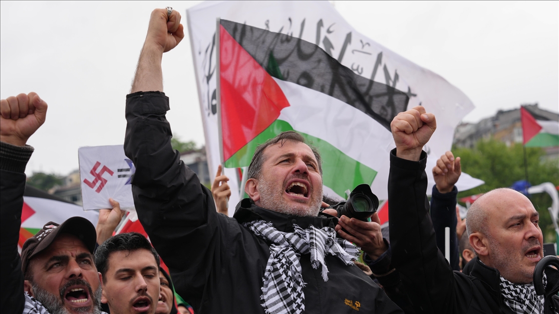Üsküdar’da 'Gazze'yi Unutma' yürüyüşü