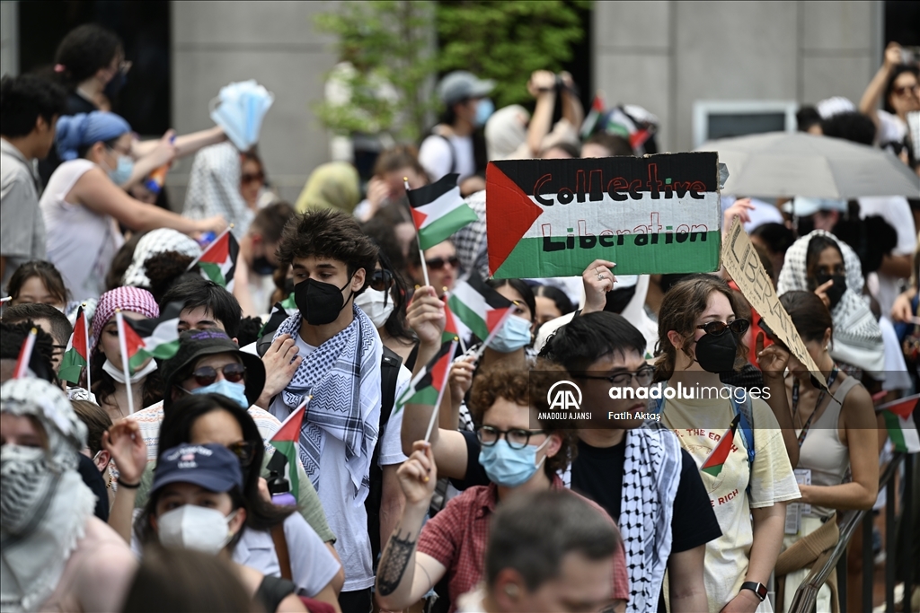 Columbia Üniversitesi öğrencilerinin Filistin’e destek gösterisi devam ediyor