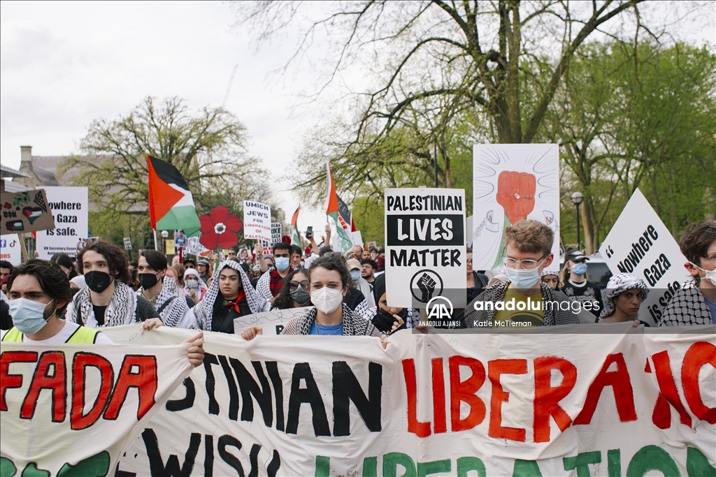 Michigan State Üniversitesi öğrencilerinin Filistin'e destek gösterisi devam ediyor