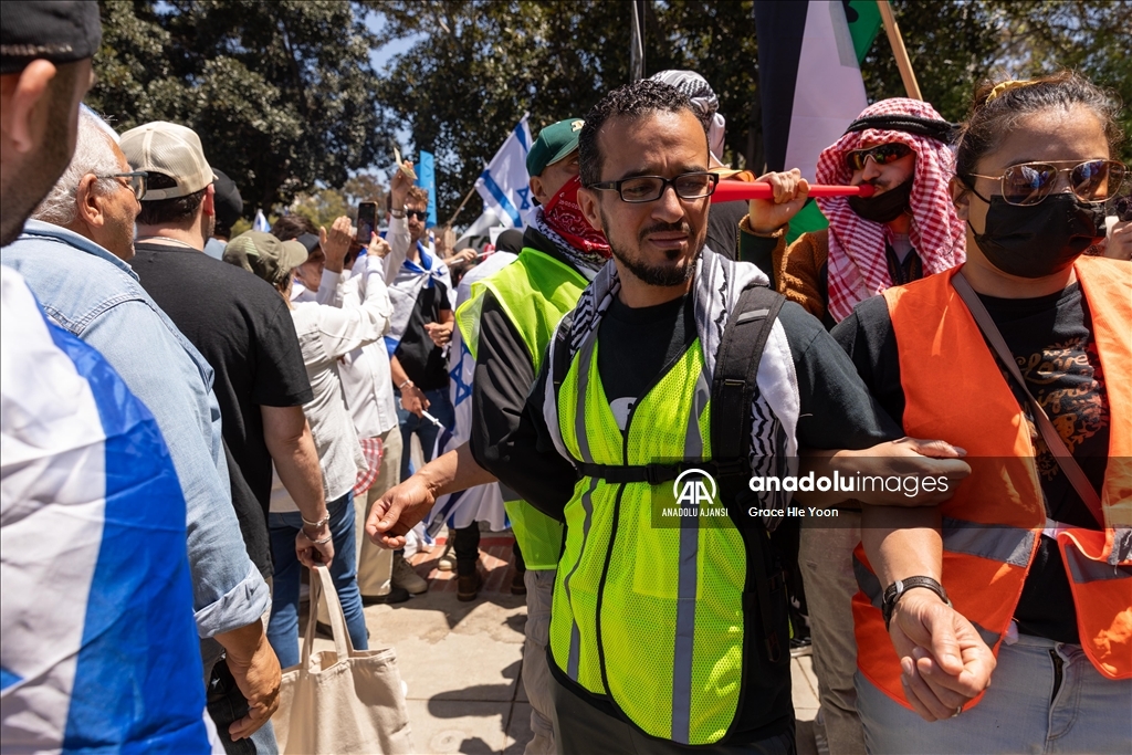 California Üniversitesi (UCLA) kampüsünde İsrail ve Filistin destekçisi gruplar arasında arbede