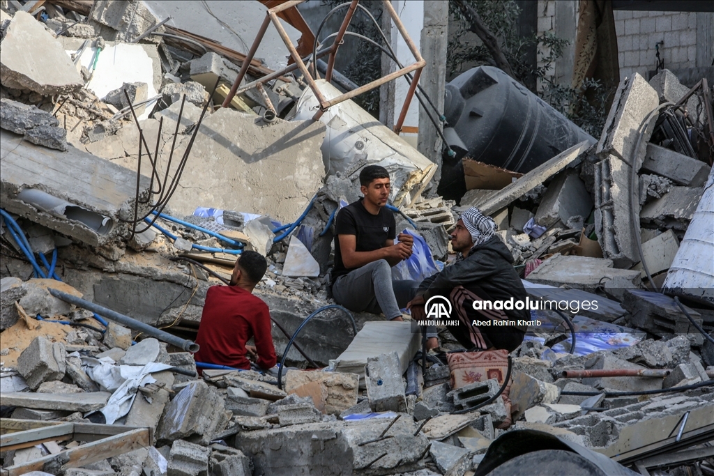 İsrail'in Gazze Şeridi'ne yönelik saldırıları sürüyor