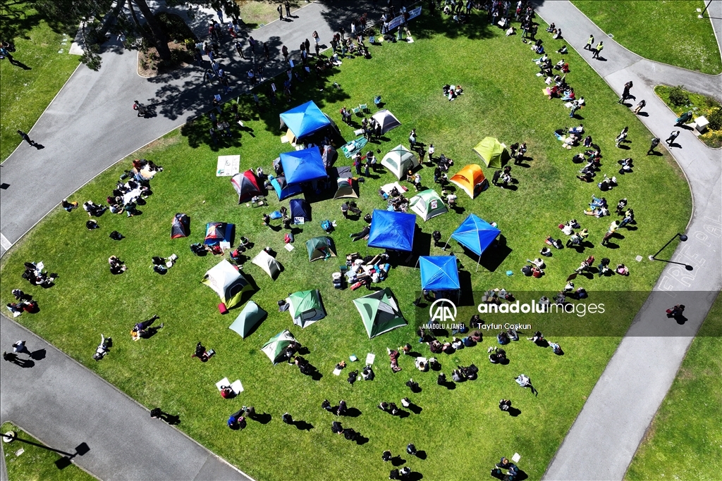 ABD'de, Filistin destekçisi protestolara San Francisco Üniversitesi öğrencileri de katıldı