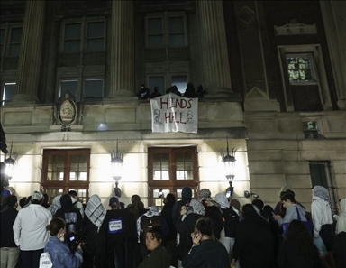 Участники студенческих акций в поддержку Палестины в Колумбийском университете ворвались в здание Гамильтон-холла