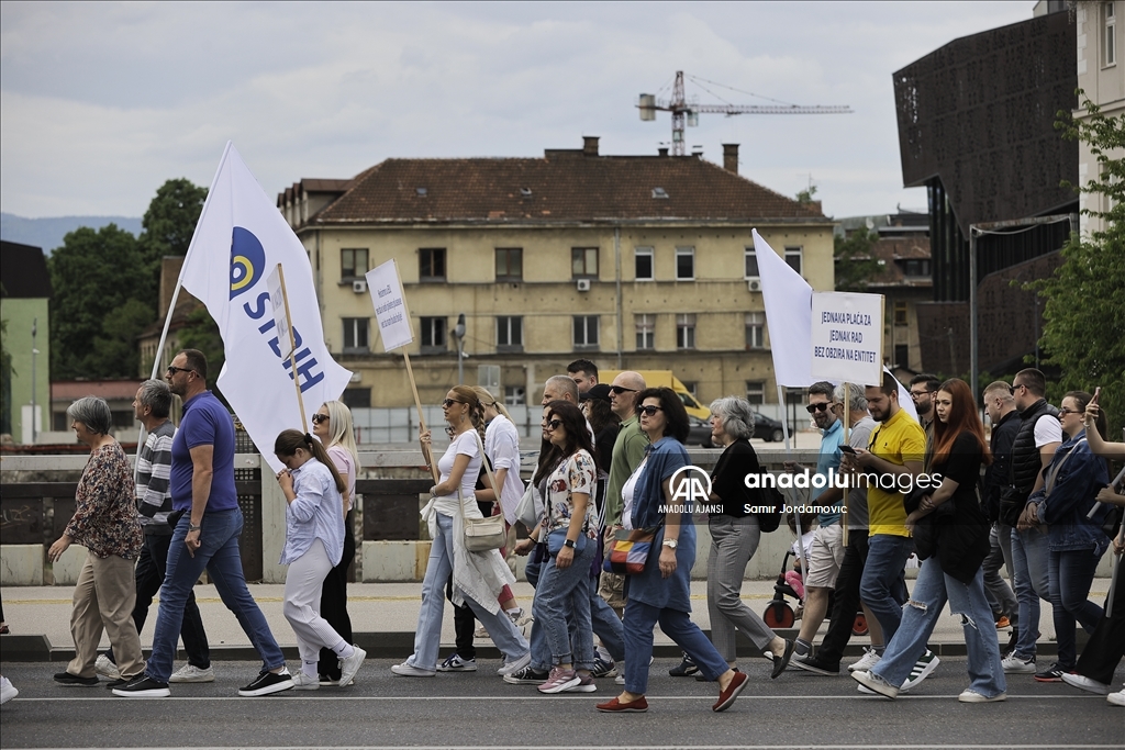 Bosna Hersek'te 1 Mayıs Emek ve Dayanışma Günü kutlandı