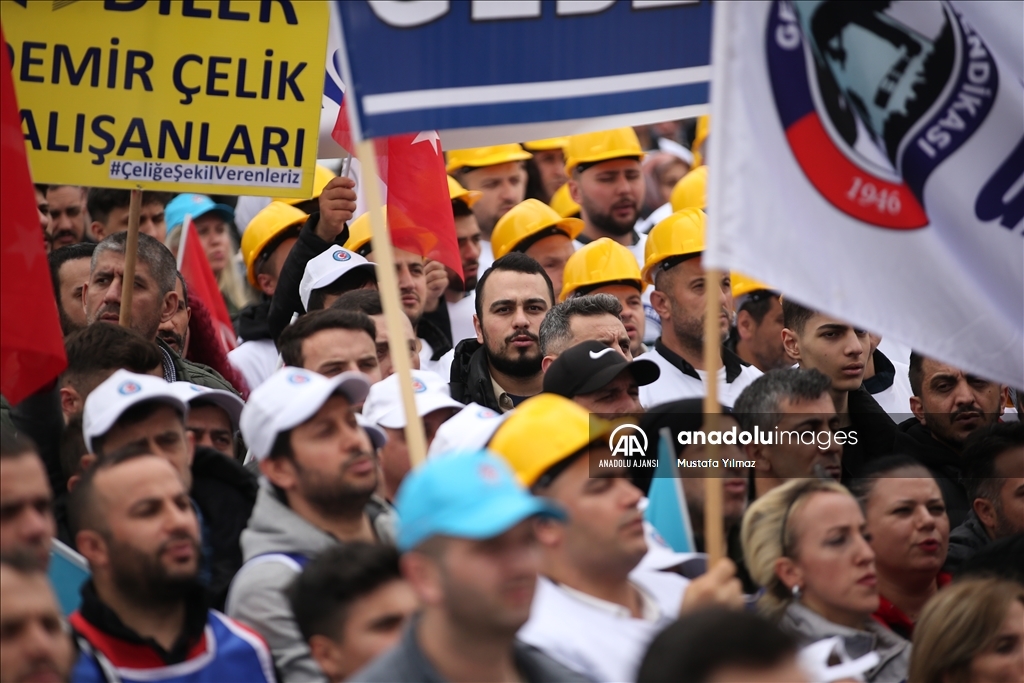 TÜRK-İŞ 1 Mayıs Emek ve Dayanışma Günü'nü Bursa'da kutladı