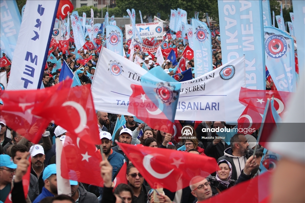 TÜRK-İŞ 1 Mayıs Emek ve Dayanışma Günü'nü Bursa'da kutladı