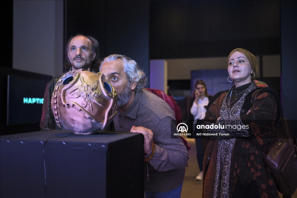 "4. İstanbul Dijital Sanat Festivali" AKM'de başladı