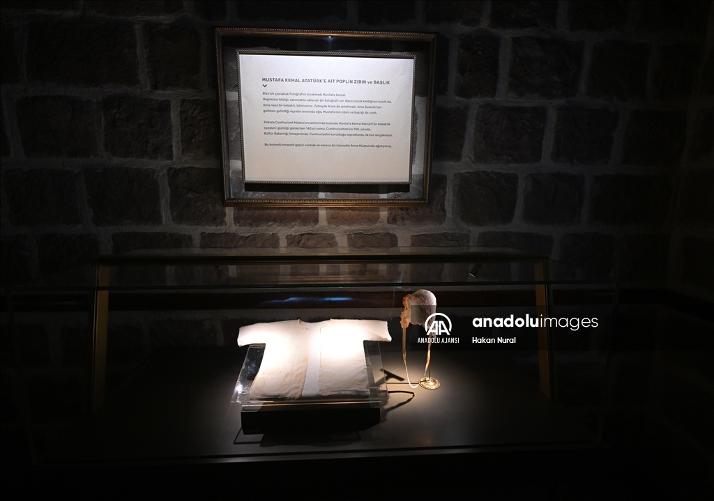 Anneliğin sanat eserleriyle ve tarihi eşyalarla yorumlandığı "Anne Müzesi" ziyaretçilerini ağırlıyor