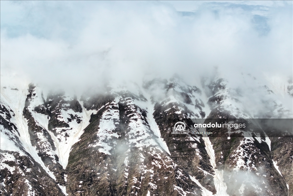 Karabet Geçidi'nde mevsimler arası yolculuk