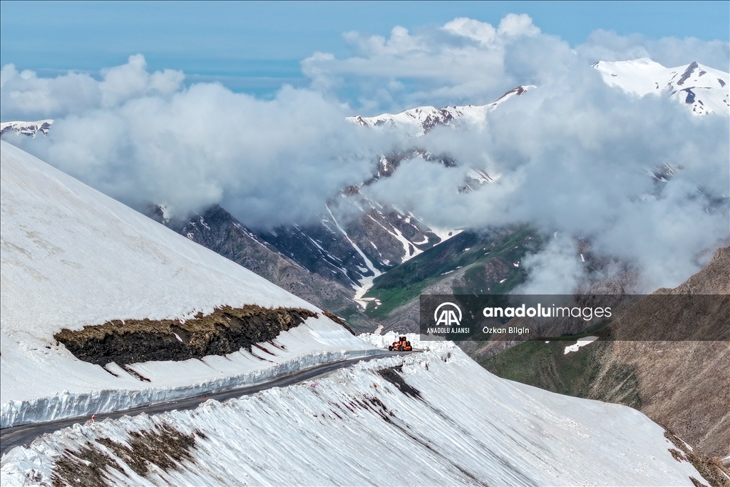 Karabet Geçidi'nde mevsimler arası yolculuk