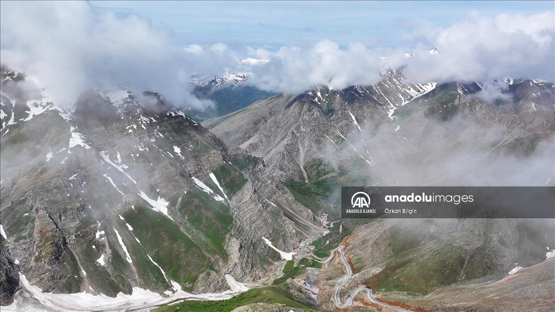 Karabet Geçidi'nde mevsimler arası yolculuk