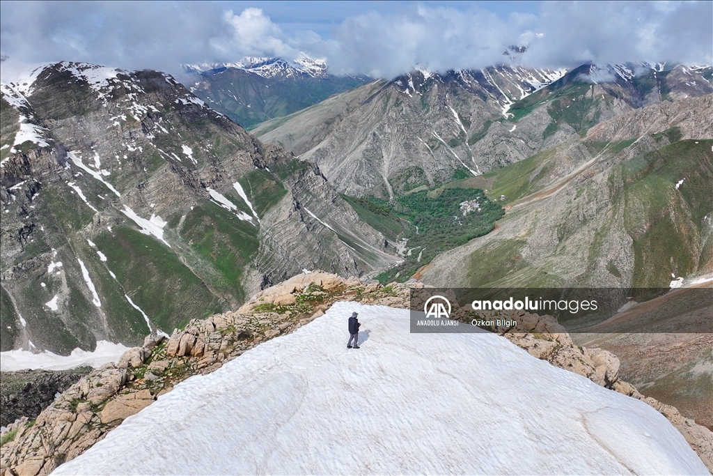 Karabet Geçidi'nde mevsimler arası yolculuk