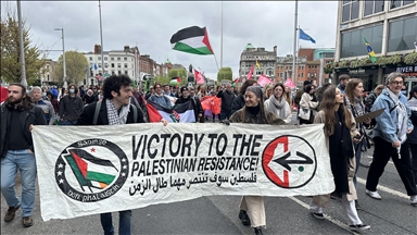 İrlanda'da üniversite öğrencileri ve aktivistler, Filistin'e destek gösterisi düzenledi