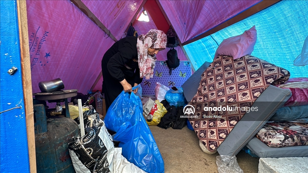 İsrail ordusunun açıklamasının ardından Refah'ın doğusundaki Filistinliler göç etmeye başladı