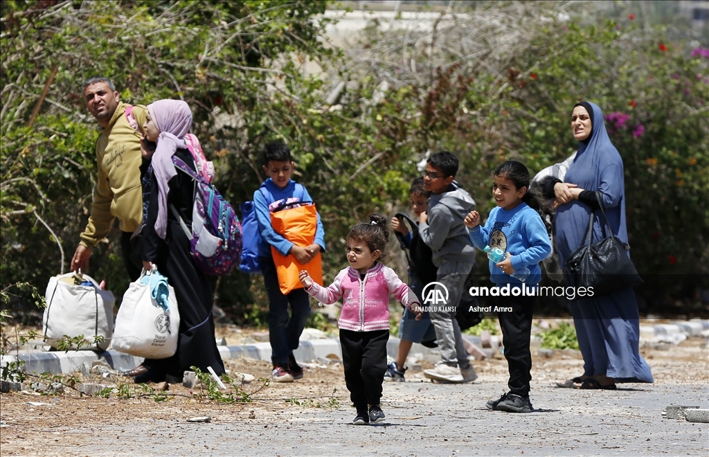 İsrail ordusunun açıklamasının ardından Refah'ın doğusundaki Filistinliler göç etmeye başladı