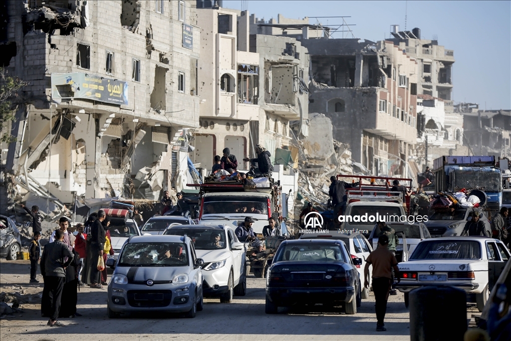 İsrail ordusunun açıklamasının ardından Refah'ın doğusundaki Filistinliler göç etmeye başladı